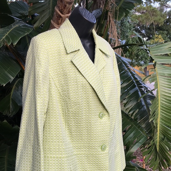Worthington Jackets & Blazers - Worthington jacquard or brocade jacket/coat